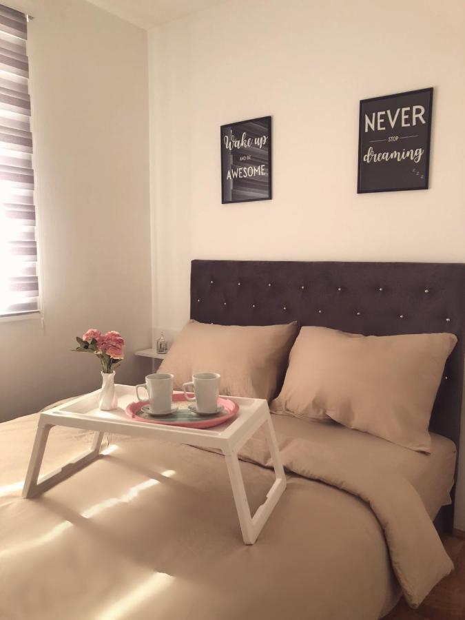 Apartman Victoria Lukavica Exterior foto