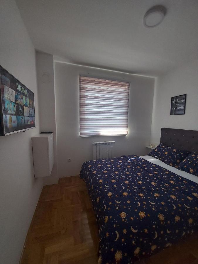 Apartman Victoria Lukavica Exterior foto