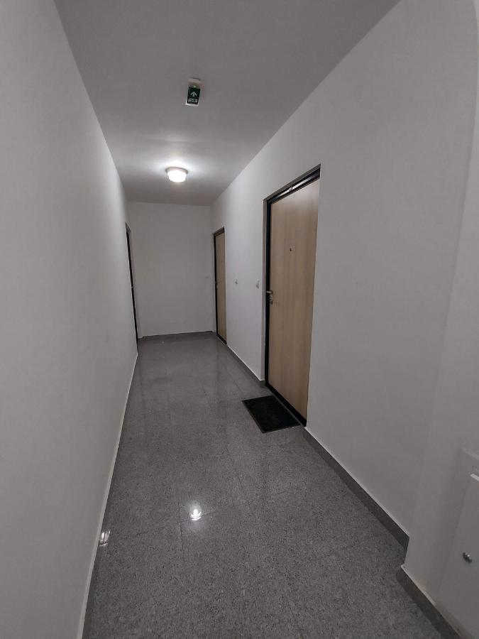 Apartman Victoria Lukavica Exterior foto